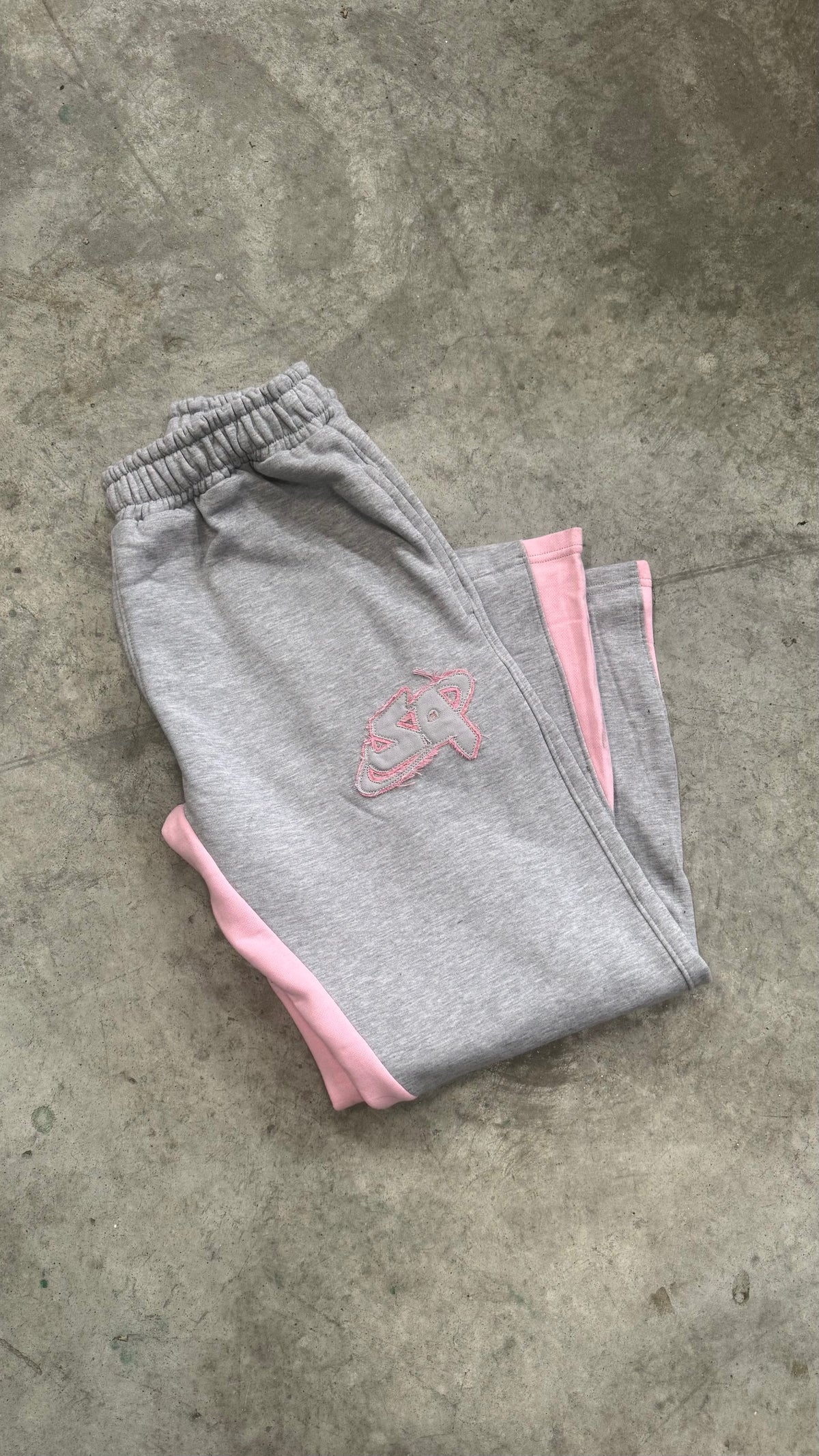 Flared Tracksuit Gray/Pink